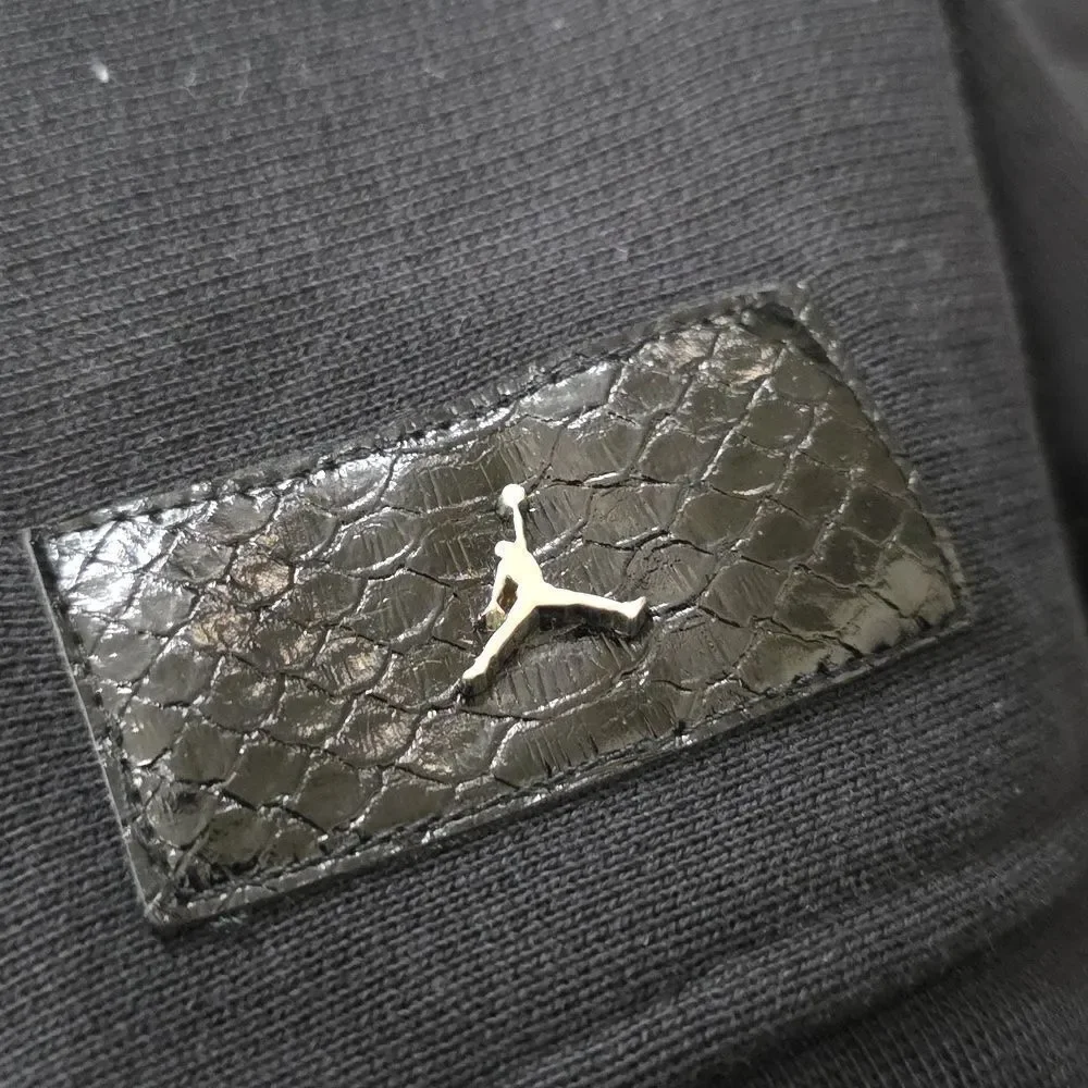 Nike Air Jordan LNY Men's Pullover Sweatshirt Snake Skin Jumpman Logo Black Grey